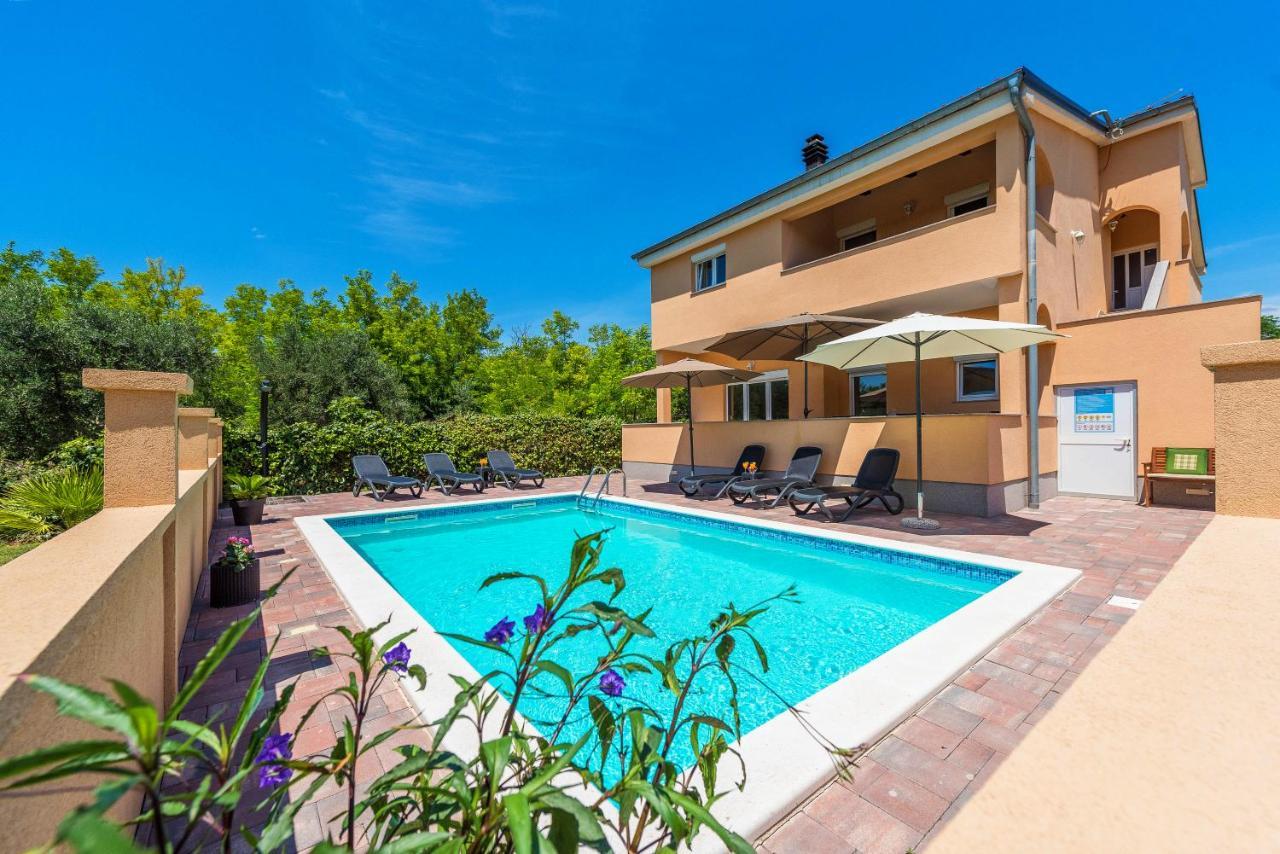 Nelly Apartments Privlaka  Kültér fotó
