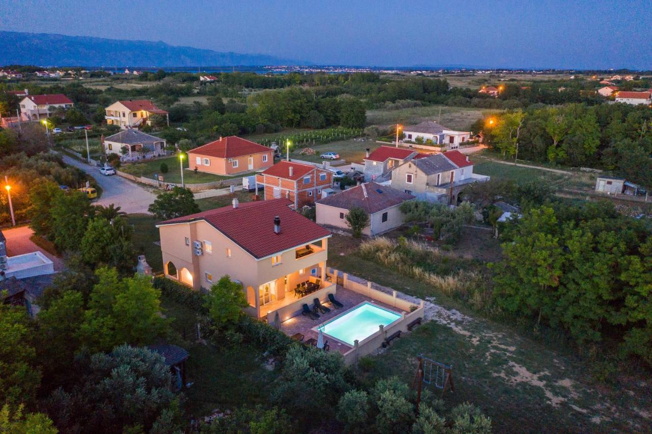 Nelly Apartments Privlaka  Kültér fotó