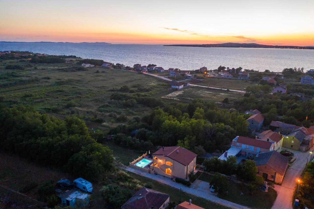 Nelly Apartments Privlaka  Kültér fotó
