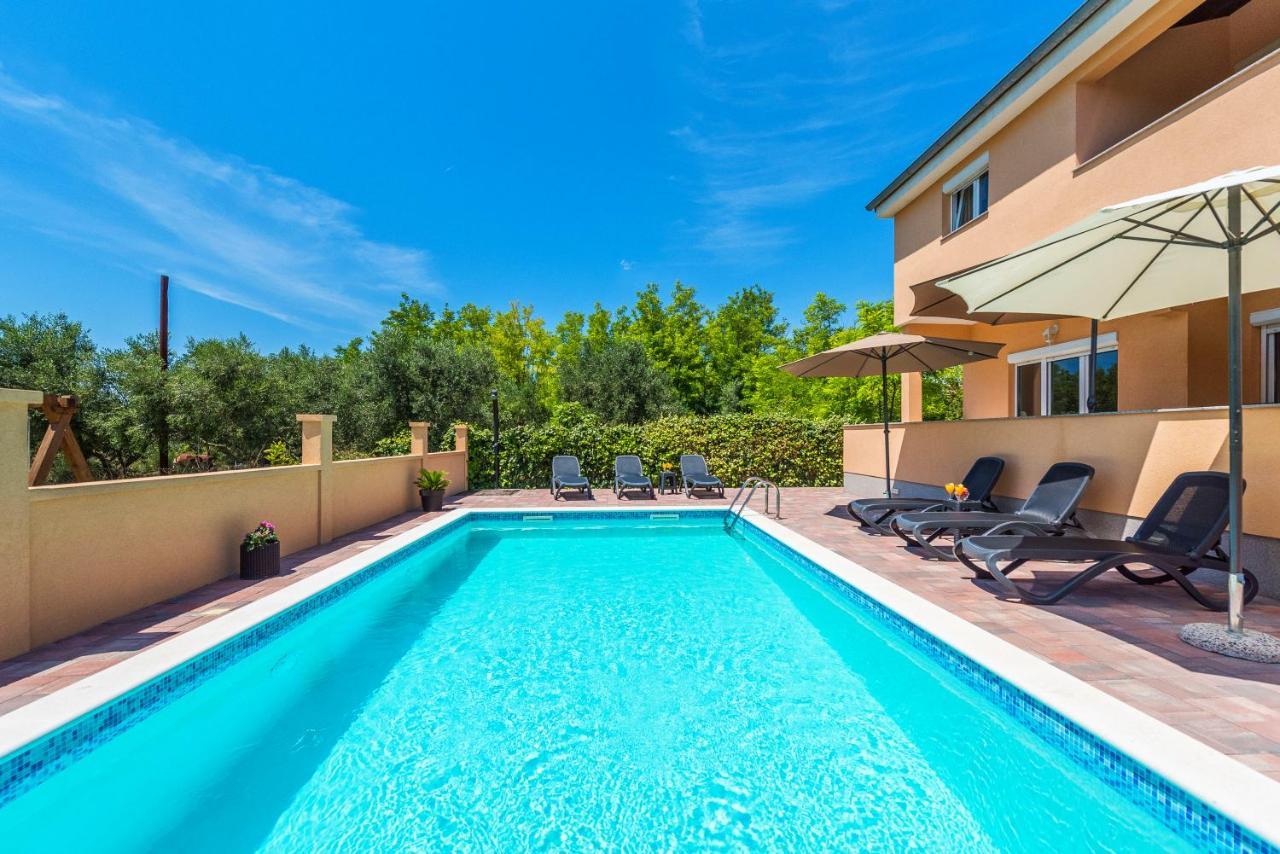 Nelly Apartments Privlaka  Kültér fotó