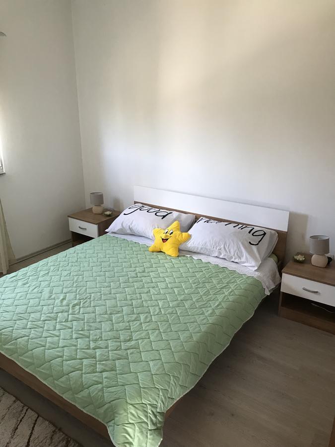Nelly Apartments Privlaka  Kültér fotó